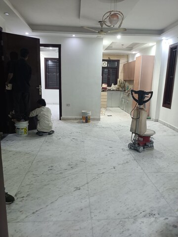 Living Room in 3 BHK Builder Floor at Preet Vihar – for Rent