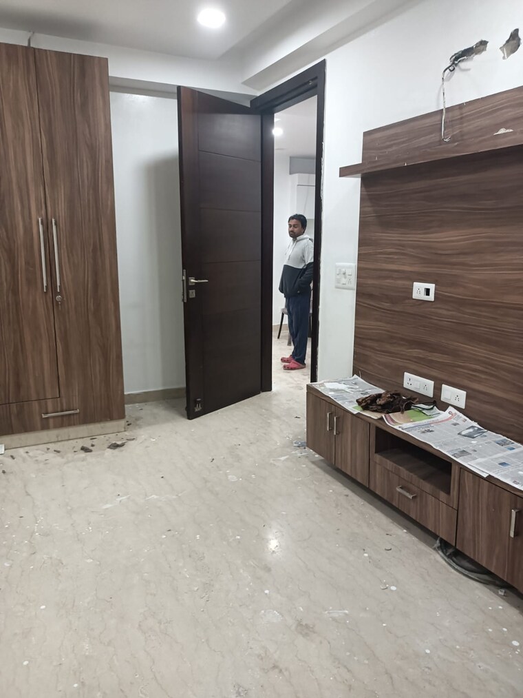 Bedroom, preet vihar 3 Bedroom 1500 Sq.Ft. Builder Floor In Preet Vihar Delhi 9460507