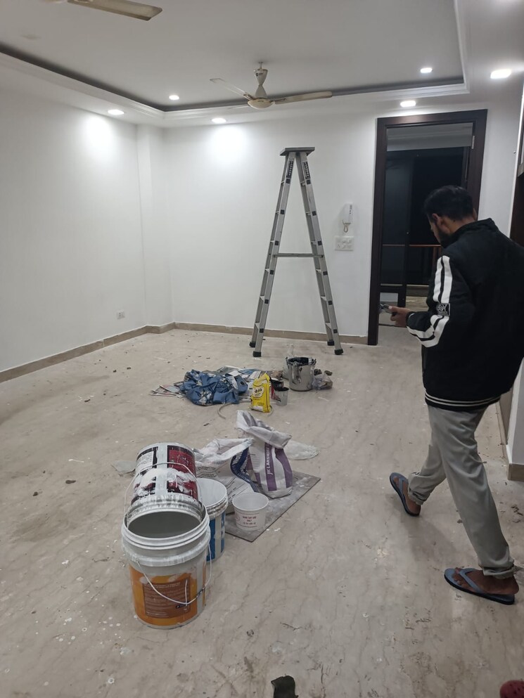 Living Room, preet vihar 3 Bedroom 1500 Sq.Ft. Builder Floor In Preet Vihar Delhi 9460507