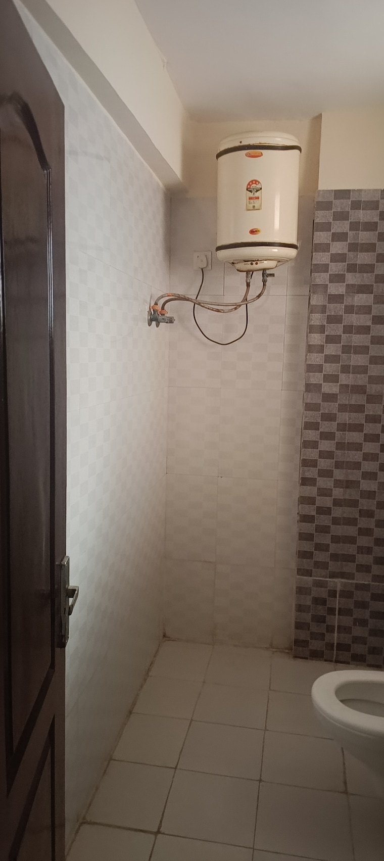 Bathroom, sikka-karmic-greens 2 Bedroom 1210 Sq.Ft. Apartment In Sector 78 Noida 9460494