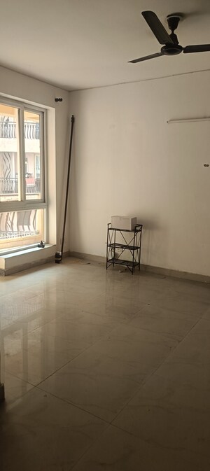 Room in 2 BHK Apartment at Sikka Karmic Greens, Sector 78 – for Rent