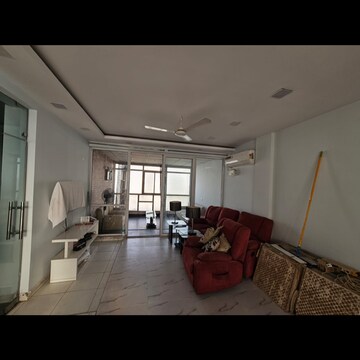 Gym in 4 BHK Apartment at Bestech Park View City 1, Dhani – for Sale