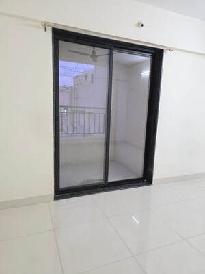 Room in 1 BHK Apartment at Wadgaon Sheri – for Rent