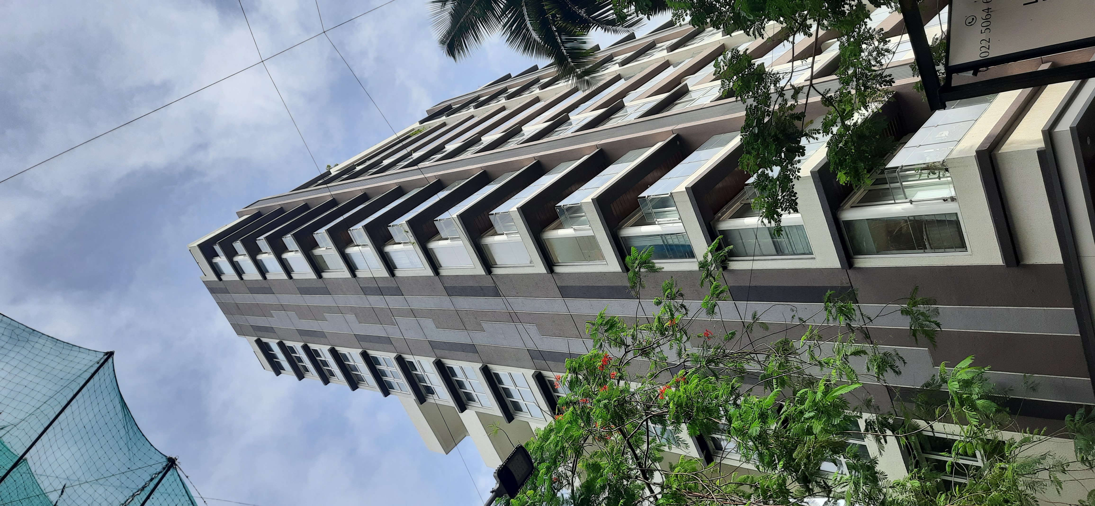 3 BHK + Servant Room Apartment For Rent in Brand Newbuilding