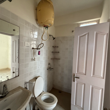 Bathroom in 3 BHK Apartment at Tulip Orange, Sector 70 – for Sale