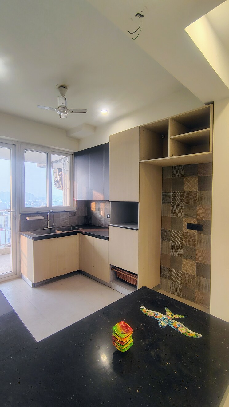 Kitchen, aez-aloha 3.5 Bedroom 2400 Sq.Ft. Apartment In Sector 57 Gurgaon 9460568