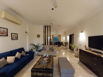 Living Room in 3 BHK Apartment at Parsvnath Exotica, Sector 53 – for Sale