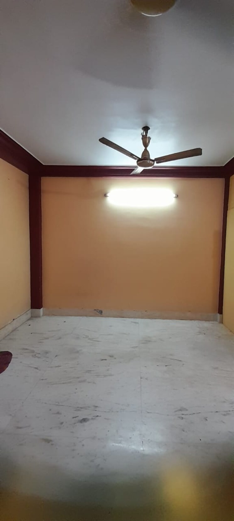Room, patuli 1 Bedroom 500 Sq.Ft. Builder Floor In Patuli Kolkata 9460582