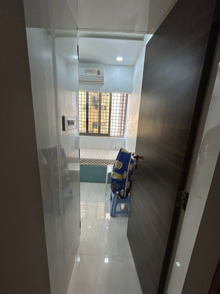 Room, worli Pg For Girls In Worli 9460580