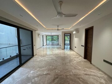 4 BHK Builder Floor For Rent in Defence Colony
