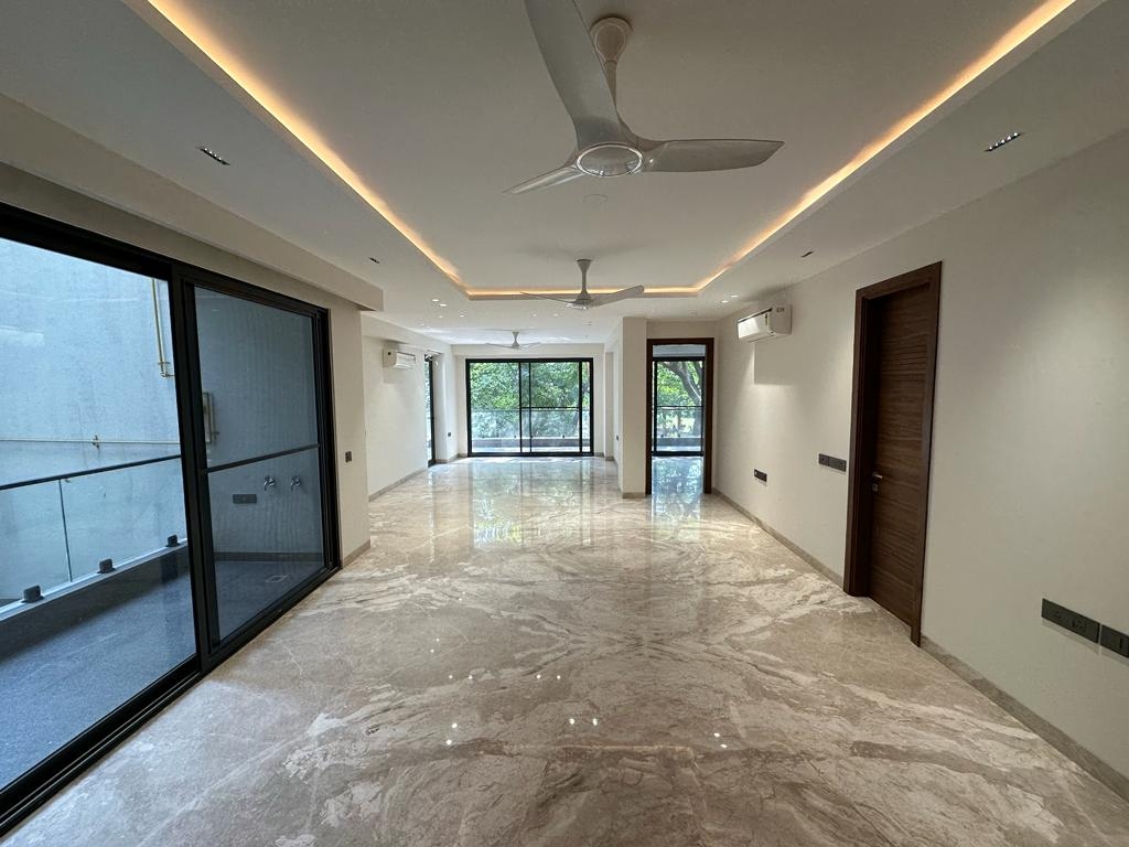 4 BHK Builder Floor For Rent in Defence Colony 