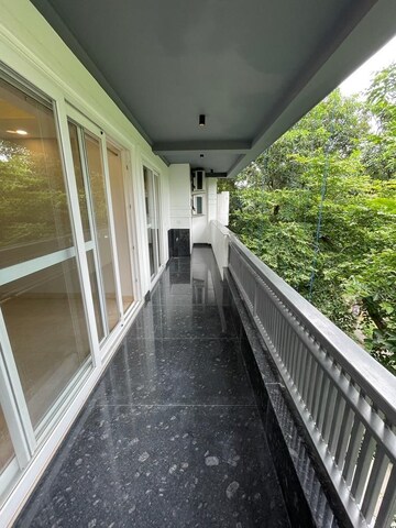 Balcony in 4 BHK Builder Floor at Defence Colony – for Rent