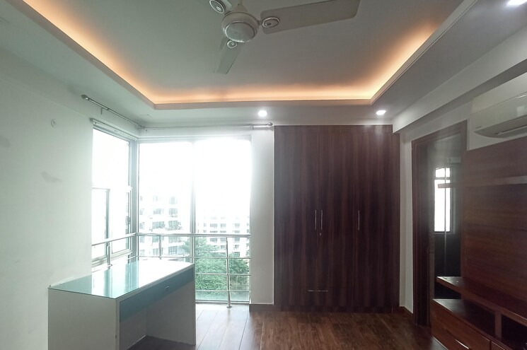 Living Room, parsvnath-exotica 4 Bedroom 3390 Sq.Ft. Apartment In Sector 53 Gurgaon 9460581