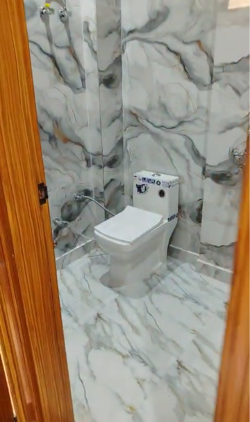 Bathroom in 2 BHK Builder Floor at Uttam Nagar – for Rent