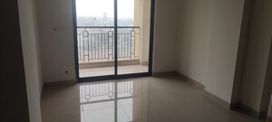 Room in 4 BHK Apartment at Signum Windmere, Madhyamgram – for Rent