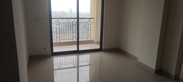 Room in 4 BHK Apartment at Signum Windmere, Madhyamgram – for Rent