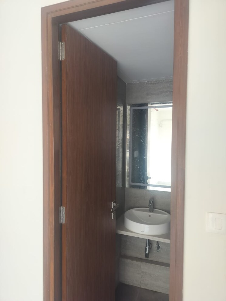 Bathroom, sukh-sagar-chs-tilak-nagar 2 Bedroom 700 Sq.Ft. Apartment In Tilak Nagar Mumbai 9460650