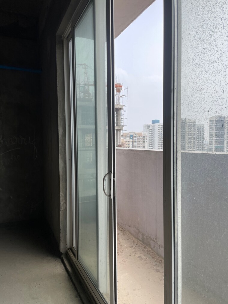 undefined, emaar-mgf-colonnade Commercial Office Space 746 Sq.Ft. In Sector 66 Gurgaon 9460675