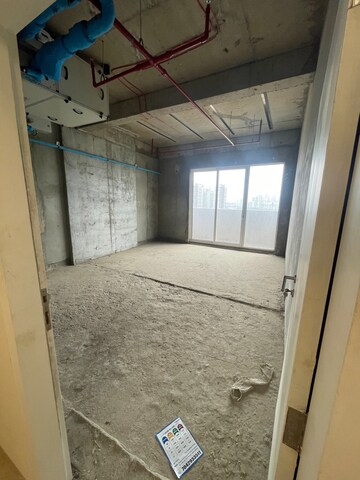 Room in  Office Space at Emaar MGF Colonnade, Sector 66 – for Rent