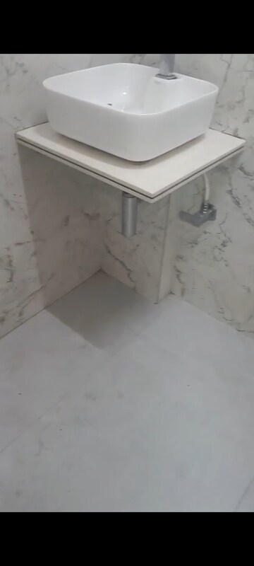 Room in 2 BHK Apartment at Gagangiri Gagan 139, Kurla – for Rent