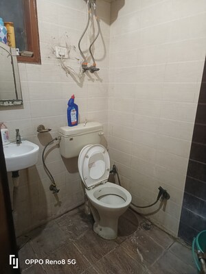 Bathroom in 1 RK Independent House at Sector 51 – for Rent