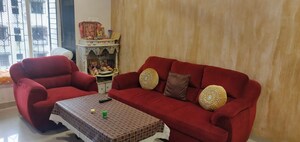1 BHK Apartment For Rent in Je And Vee Om Trimurti, Malad East