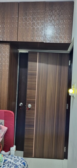 Furnished Amenities in 1 BHK Apartment at Bhoomi Samarth, Goregaon East – for Rent