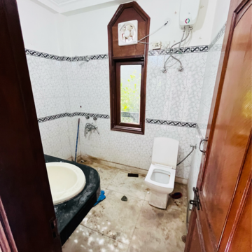 Bathroom in 2 BHK Builder Floor at Khirki Extension – for Rent
