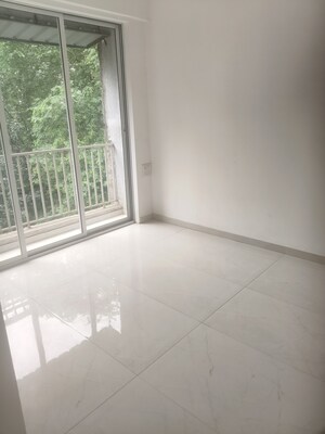 Room in 2 BHK Apartment at Parshwa Girnar Tirth, Kalyan West – for Rent