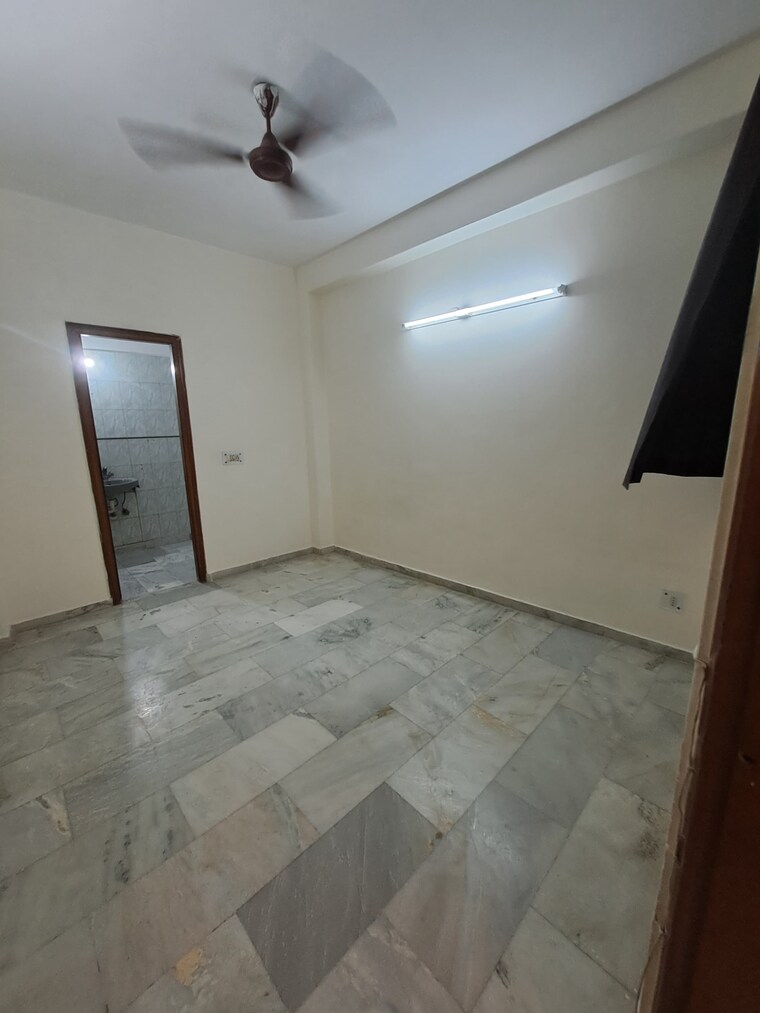 Room, malviya nagar 2 Bedroom 800 Sq.Ft. Builder Floor In Malviya Nagar Delhi 9460715