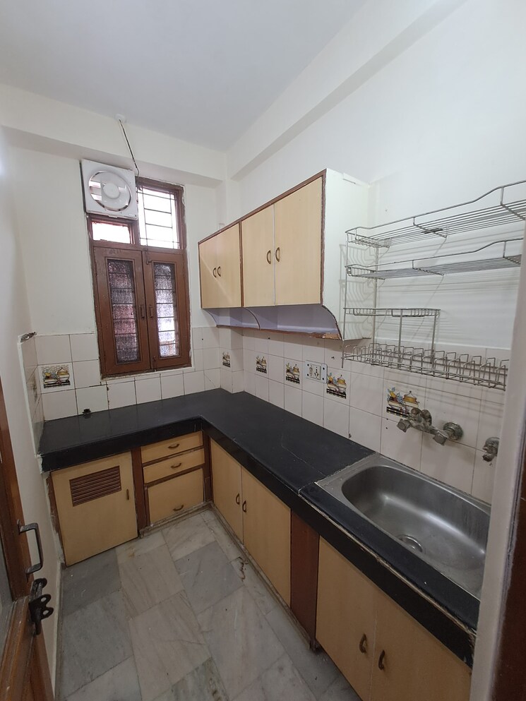 Kitchen, malviya nagar 2 Bedroom 800 Sq.Ft. Builder Floor In Malviya Nagar Delhi 9460715