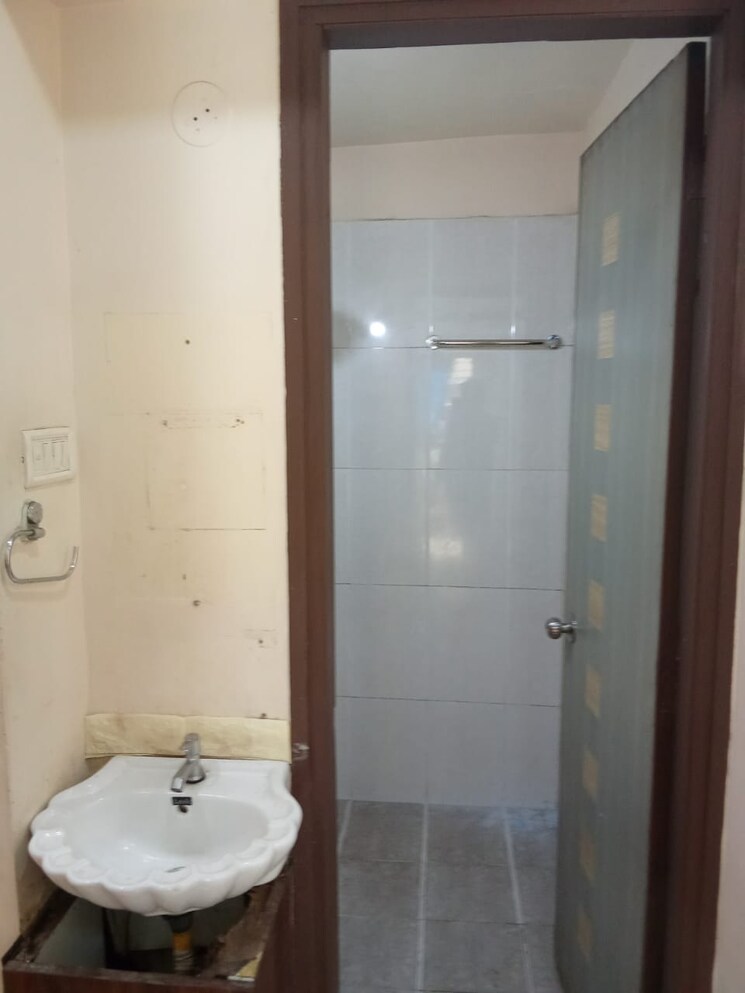 Bathroom, sai-bhakti-ulwe 1 Bedroom 650 Sq.Ft. Apartment In Ulwe Navi Mumbai 9460724