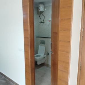 Bathroom in 1 BHK Builder Floor at Malviya Nagar – for Rent