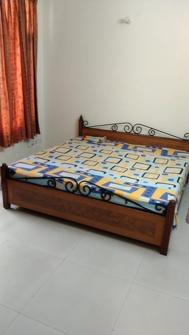 Bedroom, penta-homes 2 Bedroom 1300 Sq.Ft. Apartment In Vip Road Zirakpur 9460734