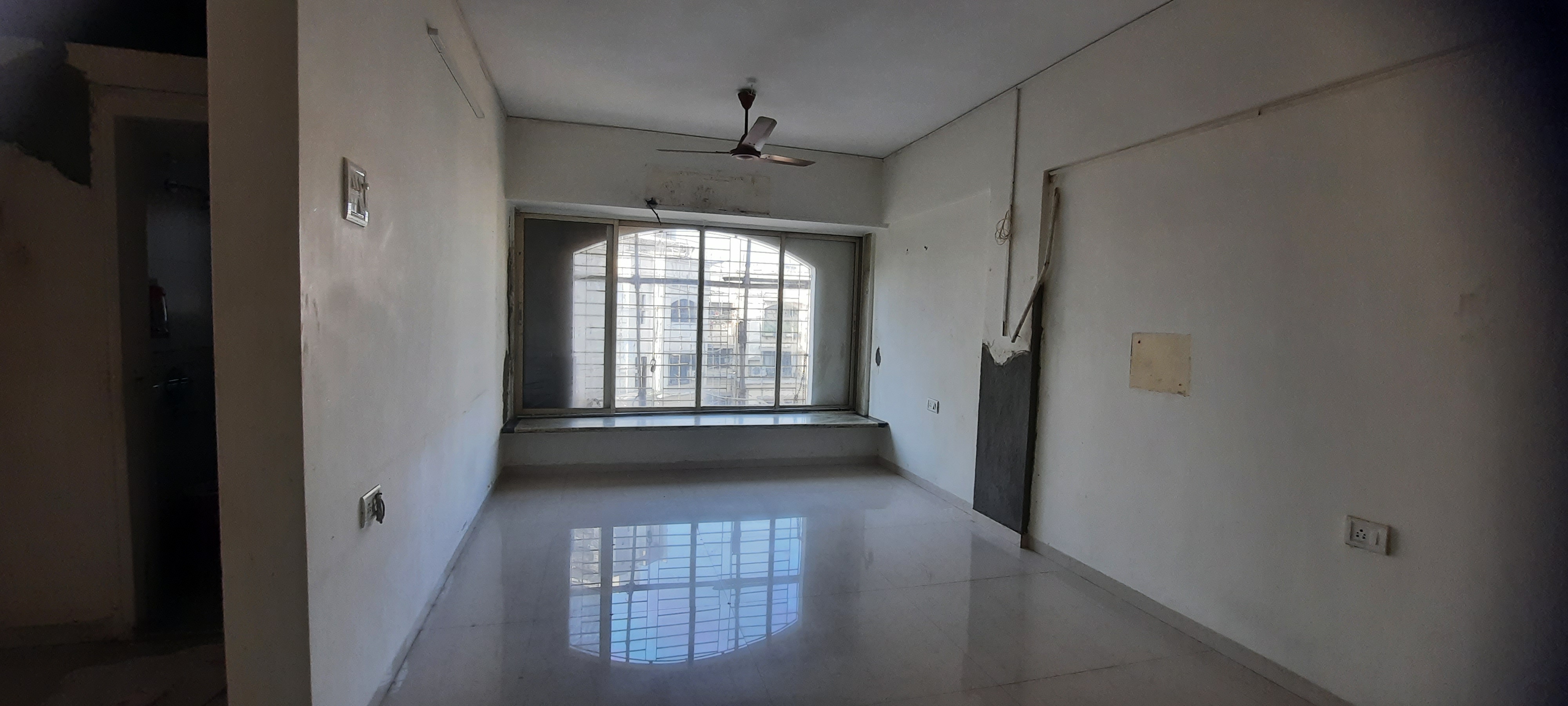 2 BHK Apartment For Sale in Oakland Park