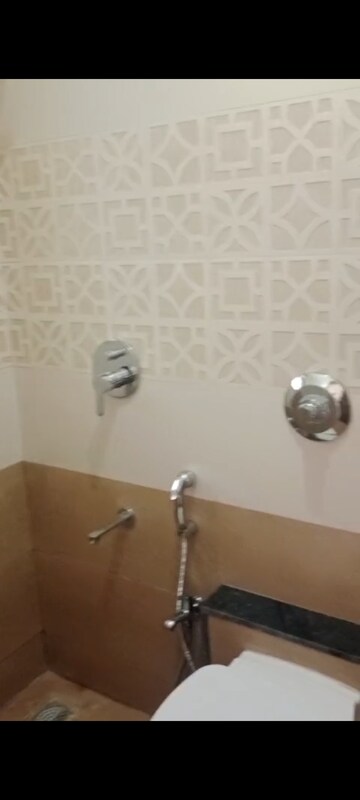 Bathroom in 1 BHK Apartment at New Parijat Apartment, Andheri West – for Rent