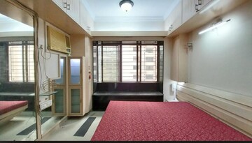 Bedroom in 3 BHK Apartment at Raheja Sherwood, Goregaon East – for Rent