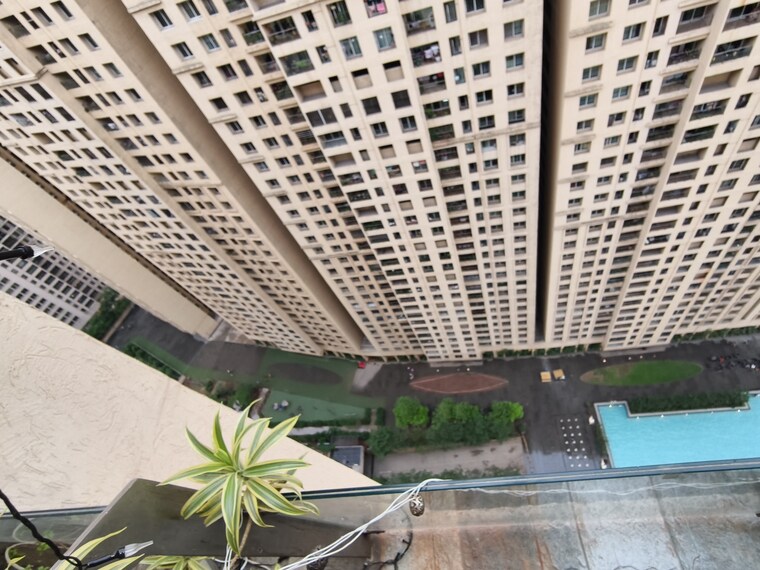 Exterior View, rustomjee-urbania-azziano 2 Bedroom 853 Sq.Ft. Apartment In Thane West Thane 9460766