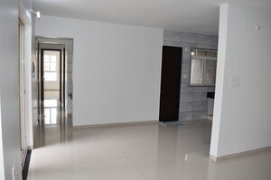 Room in 3 BHK Apartment at Balewadi – for Sale