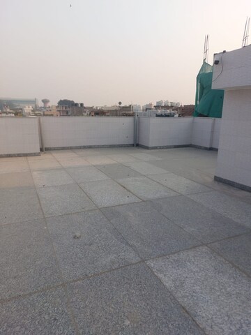 3 BHK Builder Floor For Rent in East Of Kailash