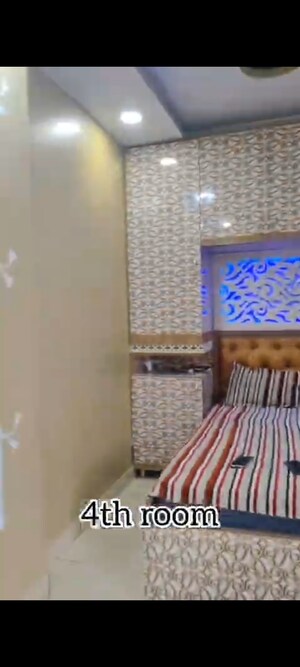 Furnished Amenities in 4 BHK Builder Floor at A and M Shakti Plaza, Shakti Khand Iii – for Rent