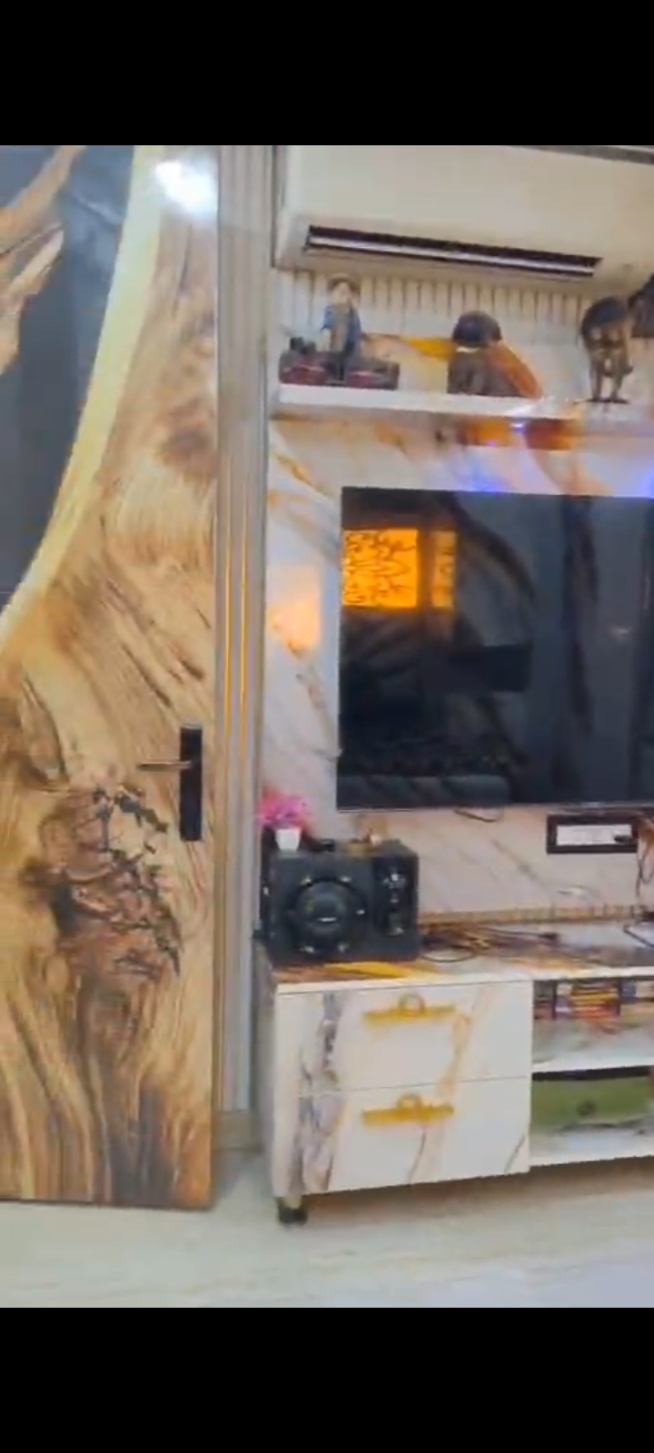 4 BHK + Pooja Room 2200 Sq.Ft. Builder Floor in A and M Shakti Plaza