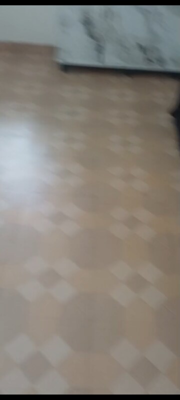 Room in 2 BHK Apartment at Pragati CHS Chembur, Chembur – for Rent