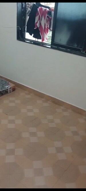 Furnished Amenities in 2 BHK Apartment at Pragati CHS Chembur, Chembur – for Rent