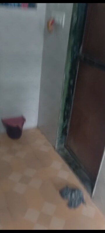 Furnished Amenities in 2 BHK Apartment at Pragati CHS Chembur, Chembur – for Rent