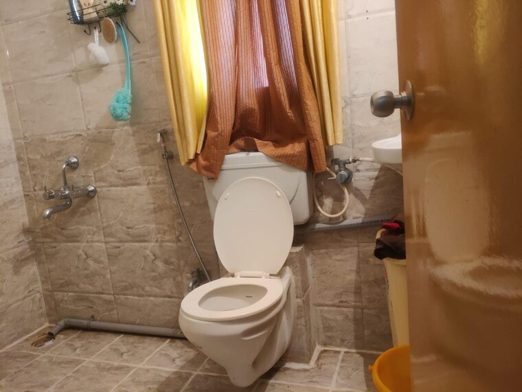 Bathroom, bu-bhandari-acolade 2 Bedroom 800 Sq.Ft. Apartment In Kharadi Pune 9460832