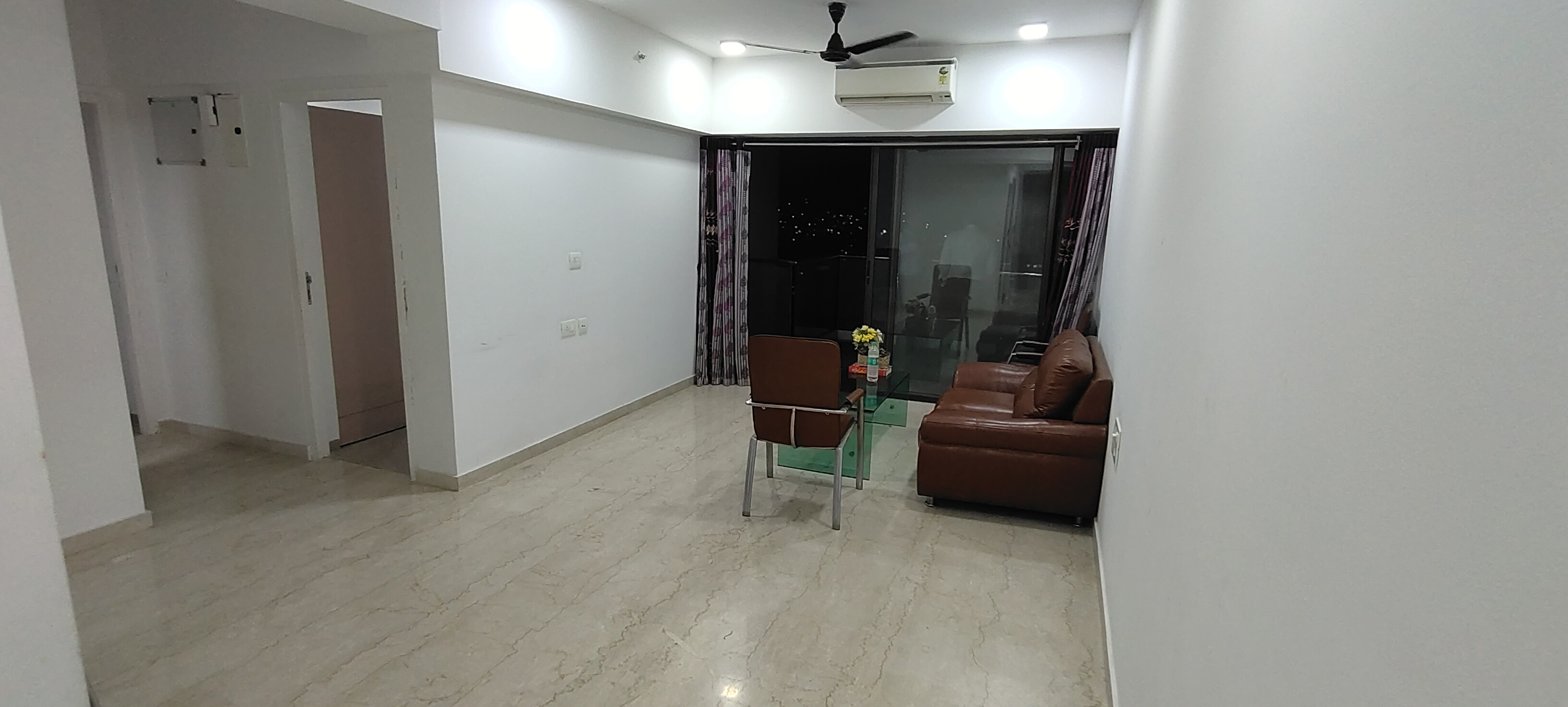 2 BHK Apartment For Rent in Kanakia Silicon Valley