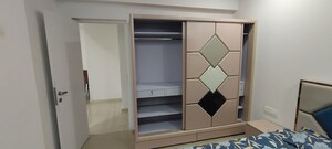 Bedroom in 2 BHK Apartment at Kanakia Silicon Valley, Powai – for Rent