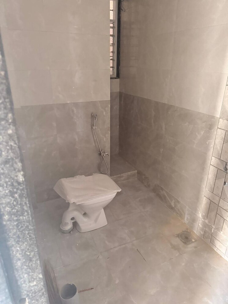 Bathroom, goel-ganga-constellaa-villa 2 Bedroom 800 Sq.Ft. Apartment In Kharadi Pune 9460843
