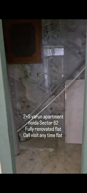 Furnished Amenities in 2.5 BHK Apartment at Varun Apartment Noida, Sector 62 – for Sale